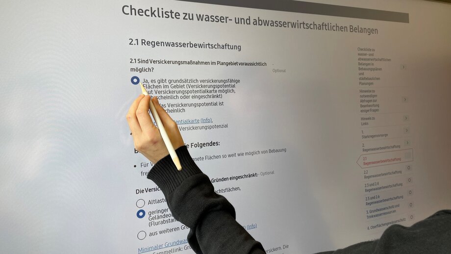 Es ist ein Bildschirm zu sehen auf dem die Checkliste aufgerufen wurde.