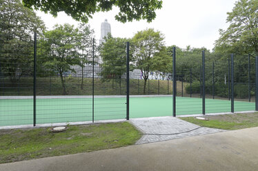 Blick auf den fertig gebauten Sportplatz