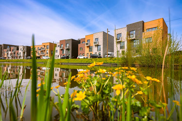 Der zentrale Kühnbachteich dient als Rückhaltebecken.